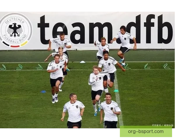 2024 欧洲杯德国以5比1大胜苏格兰精彩揭幕战引爆赛场激情